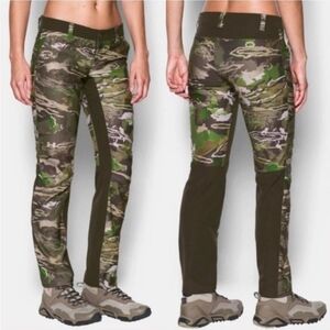 Under Armour Women's Storm Camo Fitted  Water Resistant Fitted Pants Sz 8